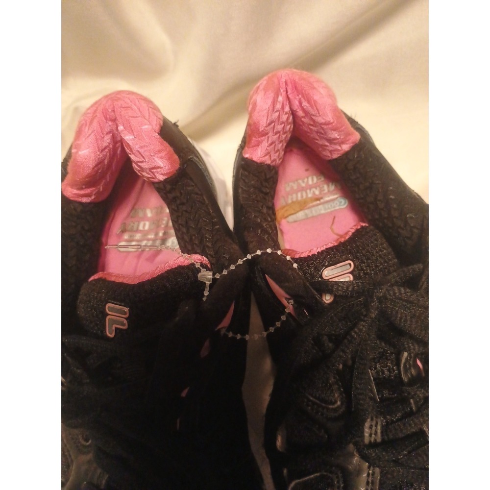 Women's Fila Running Shoes Black With Pink Accents. Size 7.5 - Picture 6 of 6